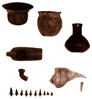 Caddo Vessels, Pipes, Pendant, Stone Points